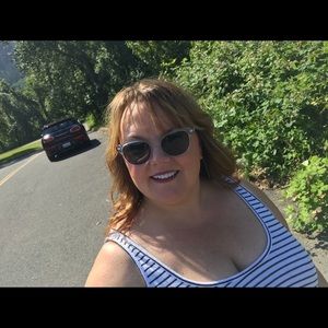 Meet your Posher, Tonya